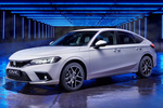 Honda Civic e:HEV Advance Turismo Blanco Platino Perlado Exterior Frontal-Lateral 5 puertas