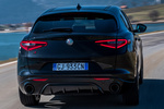 Alfa Romeo Stelvio Gama Stelvio Estrema Todo terreno Exterior Posterior-Lateral 5 puertas