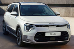 KIA Niro Gama Niro EV Emotion EV Todo terreno Clear White Exterior Lateral-Frontal 5 puertas