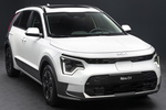 KIA Niro Gama Niro EV Emotion EV Todo terreno Clear White Exterior Lateral-Frontal 5 puertas