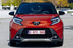 Toyota Aygo X Cross Trendy Edition Cross Trendy Edition Todo terreno Bi-tono Chili Red Exterior Frontal 5 puertas