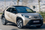 Toyota Aygo X Cross Trendy Edition S-CVT Cross Trendy Edition Todo terreno Bi-tono Ginger Exterior Lateral-Frontal 5 puertas