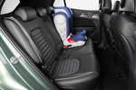 KIA Sportage 1.6 T-GDI MHEV 132 kW (180 CV) 7DCT 4x4 GT Line Todo terreno Interior Silla infantil 5 puertas
