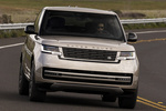 Land Rover Range Rover D350 MHEV SWB HSE SWB MHEV Todo terreno Batumi Gold Exterior Lateral-Frontal 5 puertas