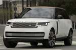 Land Rover Range Rover P530 LWB 7 plazas SV LWB 7 plazas Todo terreno Icy White Serenity Exterior Frontal-Lateral 5 puertas