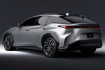 Lexus RZ 450e Gama Lexus RZ Todo terreno Gris Plata Exterior Lateral-Posterior 5 puertas