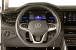 Volkswagen Taigo 1.0 TSI 70 kW (95 CV) Life Todo terreno Interior Volante 5 puertas