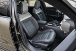 Citro&euml;n C5 X C5 X Plug-In Hybrid Shine Pack con Ambiente Hype Adamantium Hybrid Turismo Interior Asientos 5 puertas