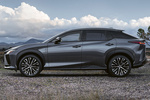 Lexus RZ 450e Core Todo terreno Sonic Chrome Exterior Lateral 5 puertas