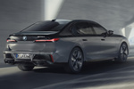 BMW Serie 7 M760e xDrive M760e xDrive Turismo Saphirschwarz Metallic Two-Tone Exterior Posterior-Lateral 4 puertas