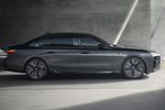 BMW Serie 7 M760e xDrive M760e xDrive Turismo Saphirschwarz Metallic Two-Tone Exterior Lateral 4 puertas