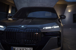 BMW Serie 7 M760e xDrive M760e xDrive Turismo Saphirschwarz Metallic Two-Tone Exterior Faro 4 puertas