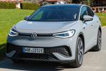 Volkswagen ID.5 Gama ID.5 Pro Performance Todo terreno Gris Ceres con Techo Negro Exterior Frontal-Lateral 5 puertas