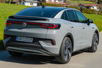 Volkswagen ID.5 Gama ID.5 Pro Performance Todo terreno Gris Ceres con Techo Negro Exterior Posterior-Lateral 5 puertas