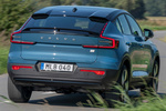 Volvo C40 Recharge Twin Ultimate Ultimate Todo terreno Fjord Blue Metallic Exterior Posterior-Lateral 5 puertas