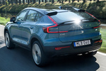 Volvo C40 Recharge Twin Ultimate Ultimate Todo terreno Fjord Blue Metallic Exterior Lateral-Posterior 5 puertas