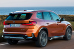 BMW X1 xDrive23i xLine Todo terreno Utah Orange Metallic Exterior Posterior-Lateral 5 puertas