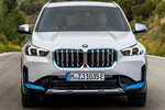 BMW iX1 xDrive30 iX1con Elementos BMW i Blue Todo terreno Mineral white metallic Exterior Frontal 5 puertas