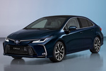 Toyota Corolla Sedan 140H Sedan Style Plus Turismo Azul Mediterr&aacute;neo Exterior Frontal-Lateral 4 puertas