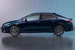 Toyota Corolla Sedan 140H Sedan Style Plus Turismo Azul Mediterr&aacute;neo Exterior Lateral 4 puertas