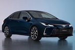 Toyota Corolla Sedan 140H Sedan Style Plus Turismo Azul Mediterr&aacute;neo Exterior Lateral-Frontal 4 puertas