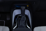 Toyota Corolla Sedan 140H Sedan Style Plus Turismo Interior Palanca de Cambios 4 puertas