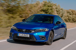 Honda Civic e:HEV Sport Turismo Azul Cristal Premium Exterior Frontal-Lateral 5 puertas