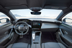 Peugeot 408 Plug-In Hybrid e-EAT8 GT Plug-In Hybrid Turismo Interior Salpicadero 5 puertas