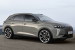 DS 7 E-TENSE 4x4 360 Performance Line+ Todo terreno Lacquered Grey Exterior Lateral-Frontal 5 puertas