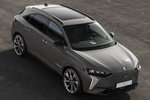 DS 7 E-TENSE 4x4 360 Performance Line+ Todo terreno Lacquered Grey Exterior Cenital-Lateral-Frontal 5 puertas