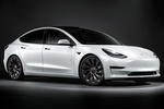 Tesla Model 3 Model 3 (modelo 2021) AWD Bater&iacute;a de gran autonom&iacute;a Model 3 (modelo 2021) Bater&iacute;a de gran autonom&iacute;a Turismo Blanco perla multicapas Exterior Lateral-Frontal 4 puertas