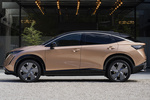 Nissan Ariya 87 kWh 4x2 Evolve Todo terreno Akatsuki Copper con Techo Ninja Black Exterior Lateral 5 puertas