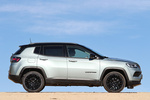 Jeep Compass 1.5 e-Hybrid 130 CV DDCT Upland e-Hybrid Todo terreno Azul Matter con Techo Negro Exterior Lateral 5 puertas
