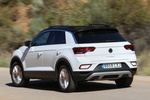 Volkswagen T-Roc 1.0 TSI 81 kW (110 CV) Life Todo terreno Blanco Puro | Techo Negro Exterior Lateral-Posterior 5 puertas