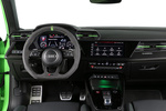 Audi A3 RS3 Sportback 294 kW (400 CV) quattro S tronic RS3 Sportback con Paquete de Dise&ntilde;o RS Plus Verde Turismo Interior Consola Central 5 puertas