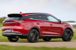 BYD Tang Gama Tang Flagship Todo terreno Emperor Red Exterior Posterior-Lateral 5 puertas