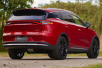 BYD Tang Gama Tang Flagship Todo terreno Emperor Red Exterior Posterior-Lateral 5 puertas