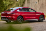 BYD Han Gama Han Executive Turismo Emperor Red Exterior Posterior-Lateral 4 puertas
