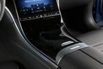 Mercedes-Benz Clase C C 300 e Berlina AMG Line PHEV Turismo Interior Consola Central 5 puertas