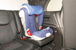 Mercedes-Benz EQB 300 4MATIC 7 plazas AMG Line Todo terreno Interior Silla infantil 5 puertas