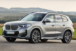 BMW iX1 xDrive30 Paquete M Sport Todo terreno BMW Individual Frozen Pure Grey Metalizado Exterior Frontal-Lateral 5 puertas