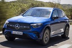 Mercedes-Benz GLC 400 e 4MATIC AMG Line e Todo terreno Spectral Blue Exterior Frontal-Lateral 5 puertas