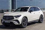 Mercedes-Benz GLC 220 d 4MATIC AMG Line Todo terreno Blanco Diamante Metalizado Exterior Frontal-Lateral 5 puertas