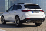 Mercedes-Benz GLC 220 d 4MATIC AMG Line Todo terreno Blanco Diamante Metalizado Exterior Lateral-Posterior 5 puertas