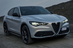 Alfa Romeo Stelvio Competizione Competizione Todo terreno Gris Matte Exterior Lateral-Frontal 5 puertas