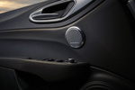 Alfa Romeo Giulia Competizione Competizione Turismo Interior Mandos puerta 4 puertas