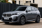 BMW X1 sDrive18d Paquete M Sport Todo terreno Frozen Pure Grey Exterior Frontal-Lateral 5 puertas