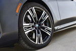 BMW i7 i7 xDrive60 Paquete M Sport Pro Turismo Frozen Deep Grey Exterior Llanta 4 puertas