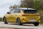 Opel Astra PHEV 1.6 Turbo 132 kW (180 CV) AT8 Ultimate PHEV Turismo Kult Yellow Exterior Lateral-Posterior 5 puertas