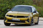 Opel Astra PHEV 1.6 Turbo 132 kW (180 CV) AT8 Ultimate PHEV Turismo Kult Yellow Exterior Frontal-Lateral 5 puertas